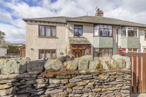 5&nbsp;Bedroom&nbsp;Semi-Detac...